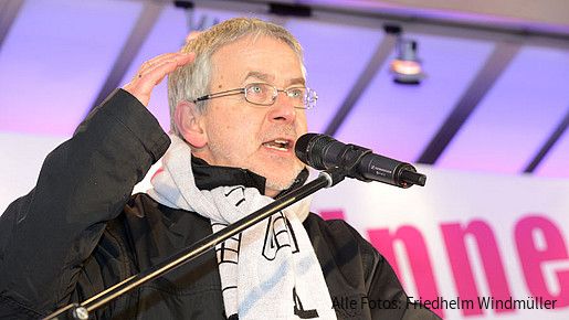 Willi Russ auf der Demonstration in Dresden