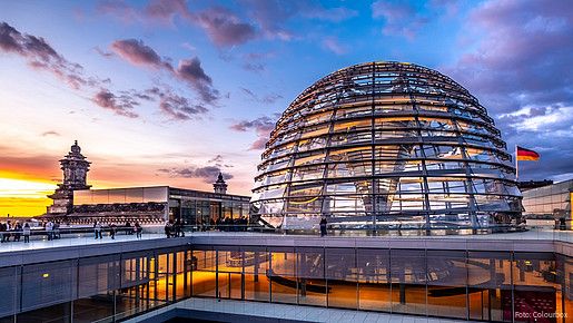 Kuppel des Reichstagsgebäudes in Berlin