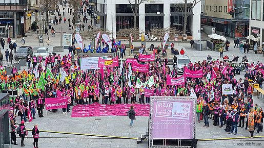 Einkommensrunde bei Bund und Kommunen 2023: Demo in Fulda